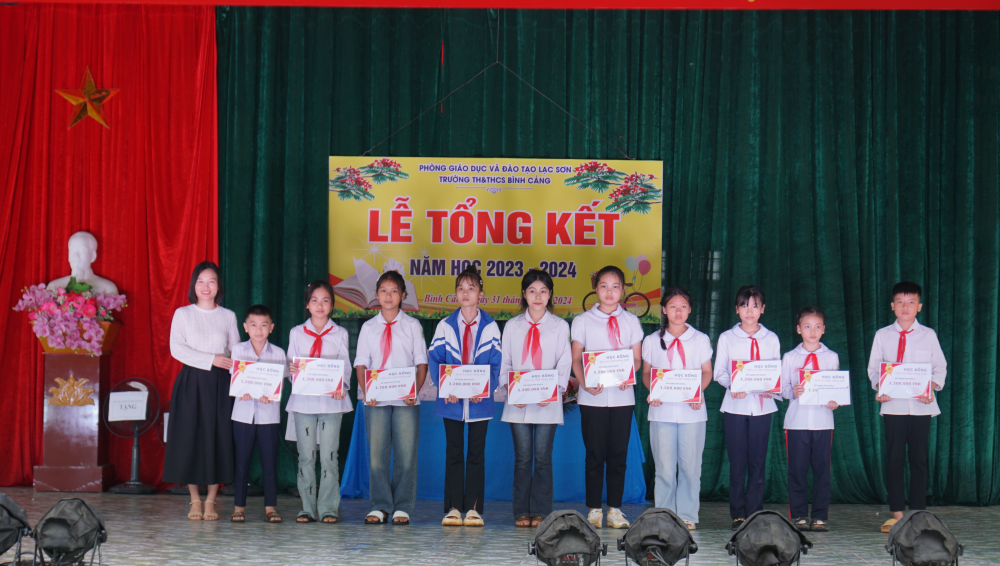 CHUYẾN TỪ THIỆN CỦA SUPER S5 ĐẾN TRƯỜNG LIÊN CẤP TẠI HÒA BÌNH